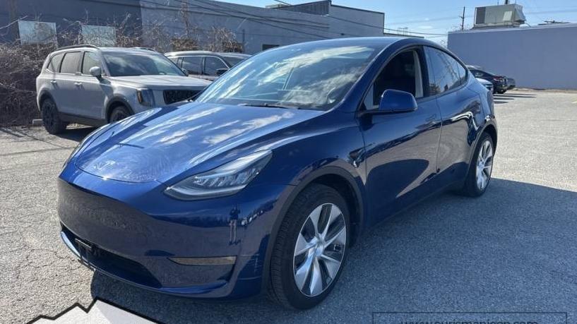 TESLA MODEL Y 2022 7SAYGDEE1NF307974 image